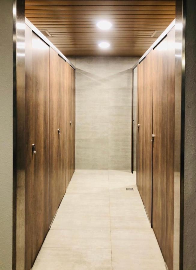 Single Inn- Kaohsiung Linsen Екстер'єр фото