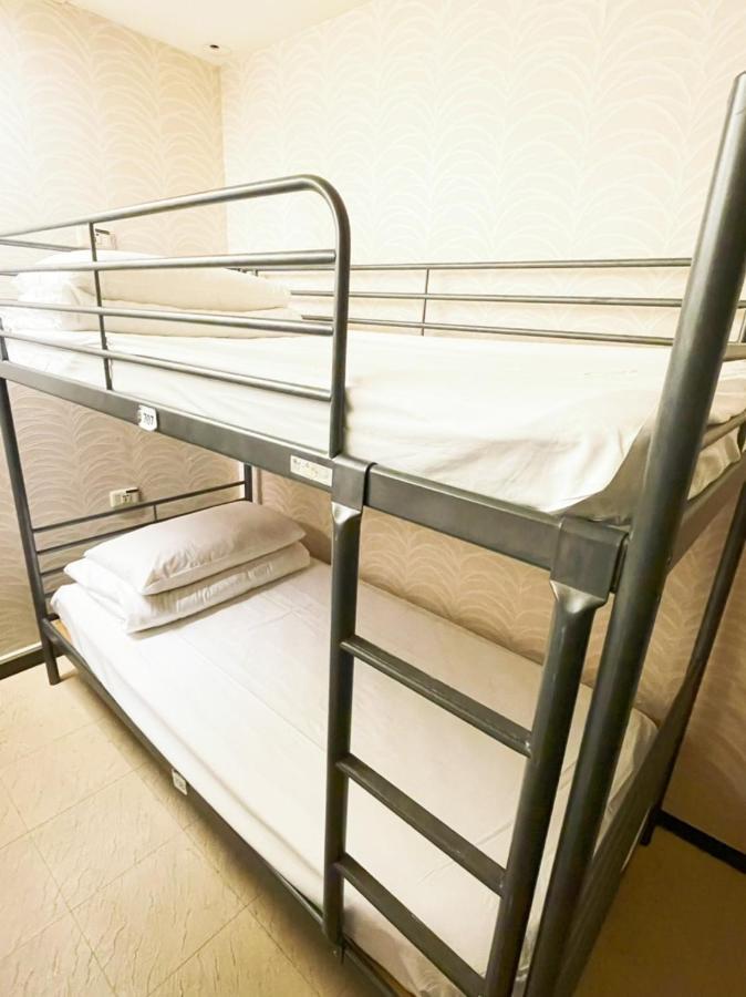 Single Inn- Kaohsiung Linsen Екстер'єр фото